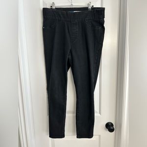 OLD NAVY BLACK JEGGINGS, EUC, size 14